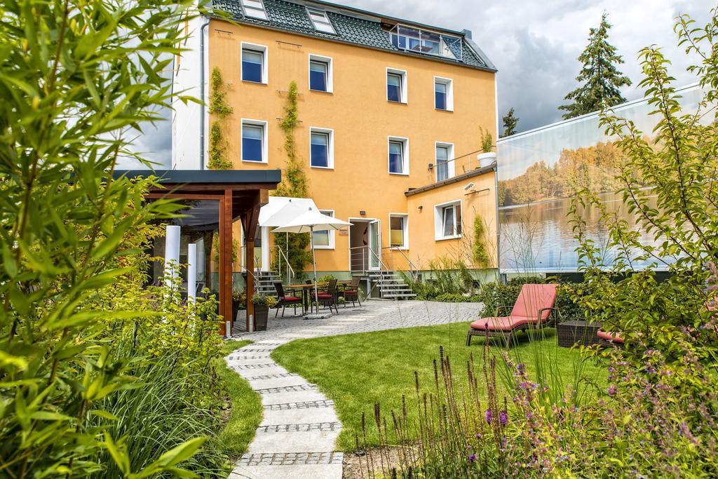 Sonn'Idyll Hotel&Saunalandschaft Rathenow Exterior foto