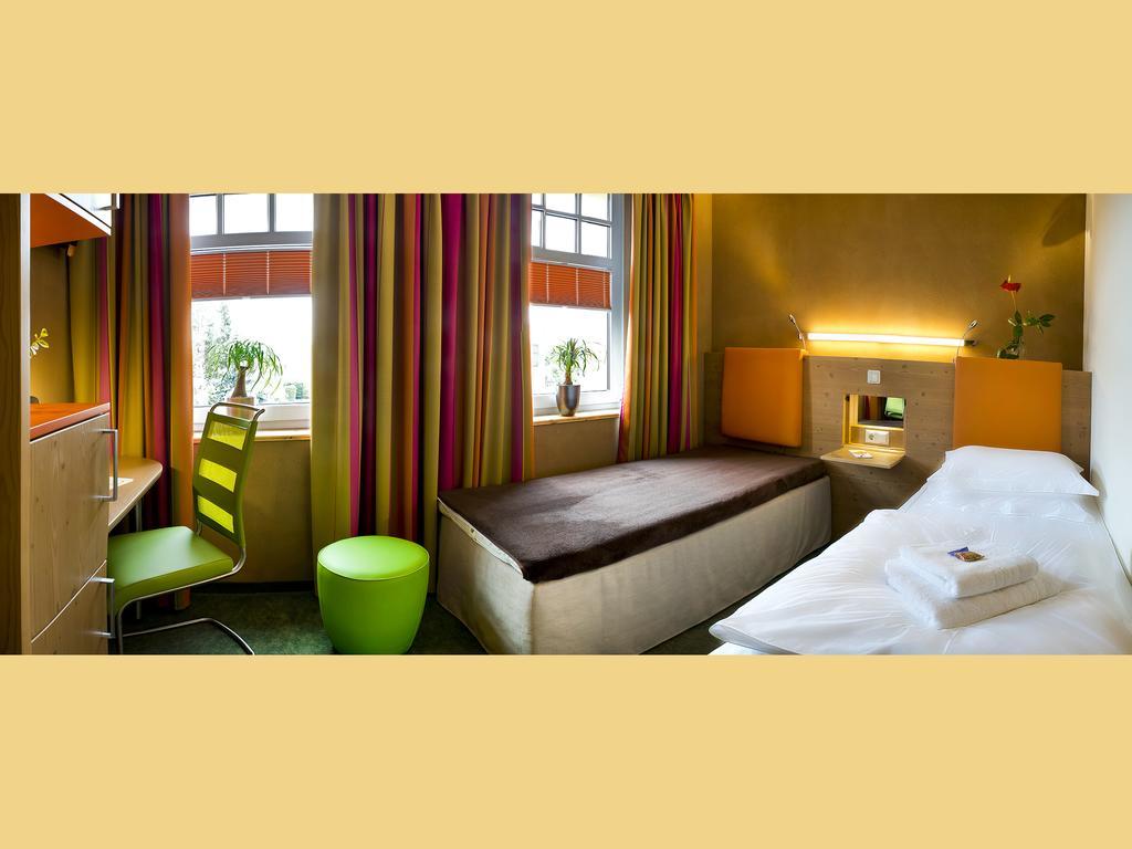Sonn'Idyll Hotel&Saunalandschaft Rathenow Exterior foto