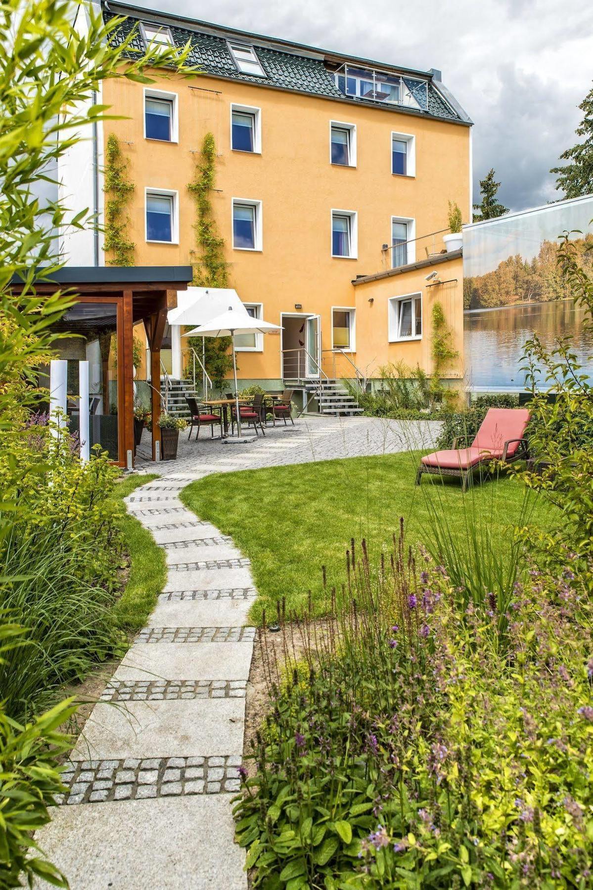 Sonn'Idyll Hotel&Saunalandschaft Rathenow Exterior foto