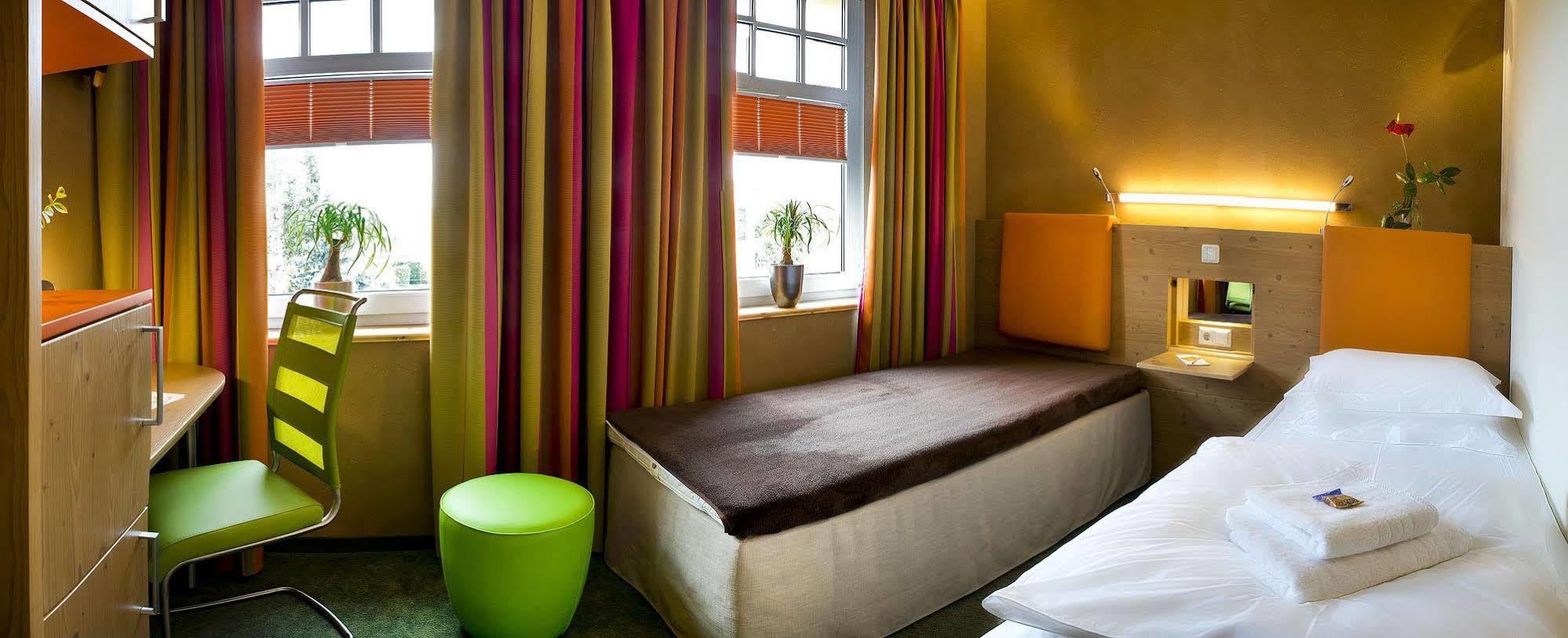 Sonn'Idyll Hotel&Saunalandschaft Rathenow Exterior foto