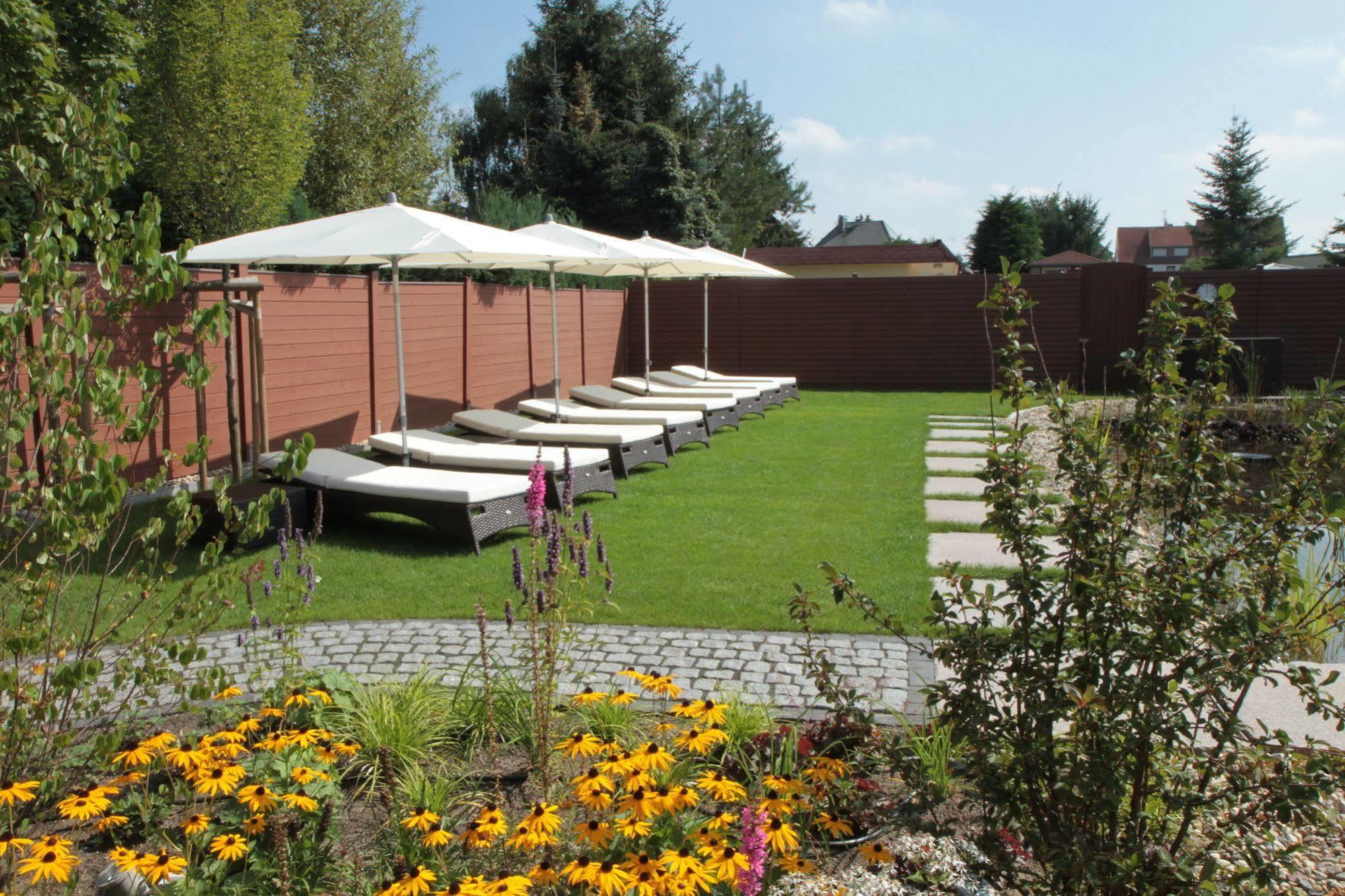 Sonn'Idyll Hotel&Saunalandschaft Rathenow Exterior foto